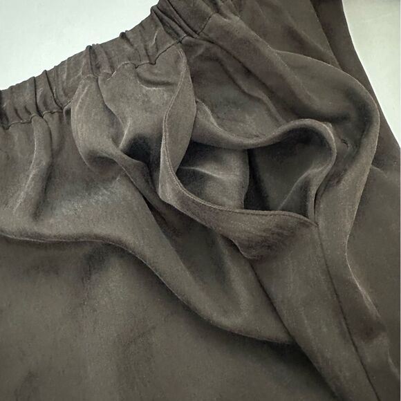 Chico’s slinky Brown pants Chico size 2(L) - Picture 3 of 8